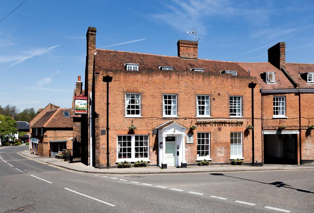 Welwyn The White Hart Hotel מראה חיצוני תמונה